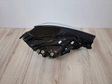 Laden Sie das Bild in den Galerie-Viewer, Frontscheinwerfer Audi Q3 83A941035 Links Scheinwerfer Headlight SCH1735994525ln