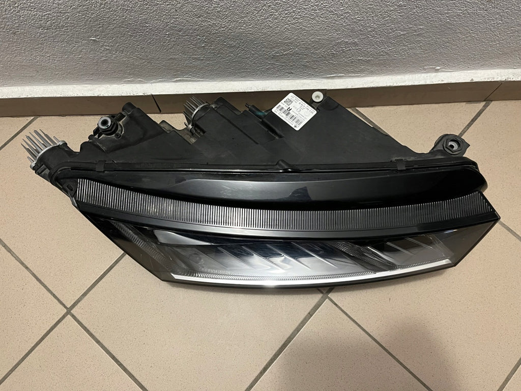 Frontscheinwerfer Skoda Octavia IV 992941572CJ Rechts Scheinwerfer Headlight SCH9354625350zi
