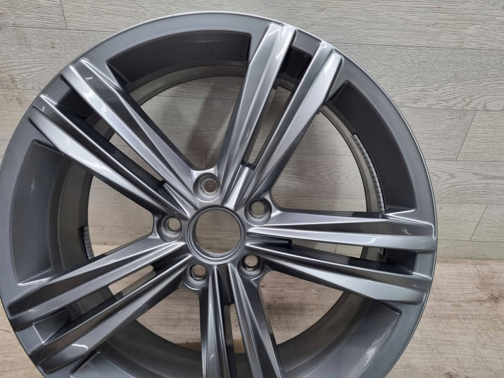 1x Alufelge 18 Zoll 2GA601025G VW T-Roc Rim Wheel FEL5505929588zg
