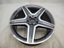 Laden Sie das Bild in den Galerie-Viewer, 1x Alufelge 19 Zoll 8.0" 5x112 Glanz Schwarz A1564010600 Mercedes-Benz X156 FEL5925313109ro