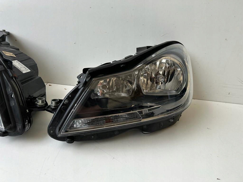 Frontscheinwerfer Mercedes-Benz 2048209659 2048209559 LED Ein Satz Headlight