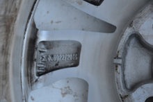 Laden Sie das Bild in den Galerie-Viewer, 1x Alufelge 14 Zoll 5.5" 4x100 45ET Glanz Silber 52910-G6200 Kia Picanto FEL1244097547uy