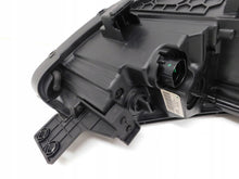 Load image into Gallery viewer, Frontscheinwerfer Kia Sportage 92101F1010 Links Scheinwerfer Headlight SCH4344874707ye