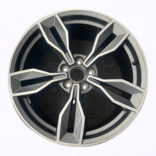 Load image into Gallery viewer, 1x Alufelge 19 Zoll 9.0&quot; 5x112 52ET Glanz Grau 8S0601025H Audi Mg Rim Wheel