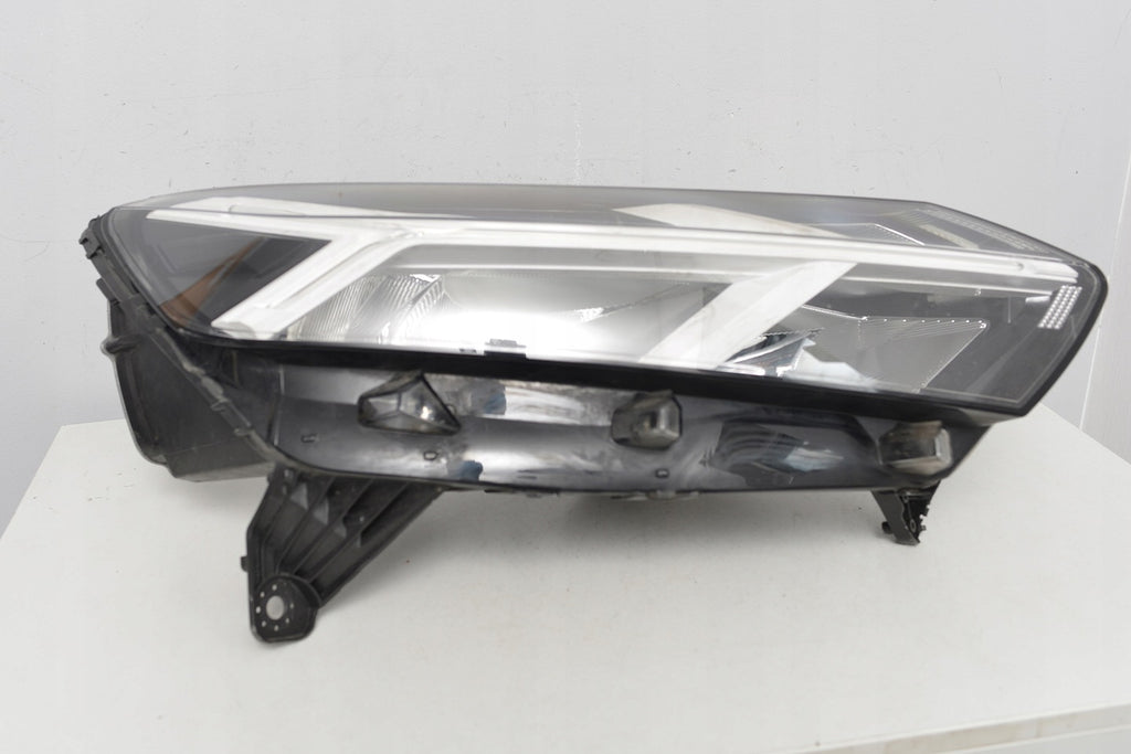 Frontscheinwerfer Dacia Sandero III 260107978R Rechts Scheinwerfer Headlight
