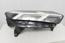 Laden Sie das Bild in den Galerie-Viewer, Frontscheinwerfer Dacia Sandero III 260107978R Rechts Scheinwerfer Headlight
