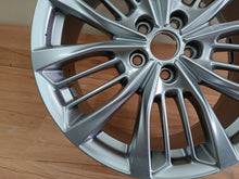 Laden Sie das Bild in den Galerie-Viewer, 1x Alufelge 18 Zoll 7.5&quot; 5x108 50ET LV4J-1007-A1A Ford Kuga Rim Wheel