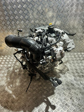 Laden Sie das Bild in den Galerie-Viewer, Motor Skoda Kamiq DUSA 1.0 TSI 6TKm Benzin Engine Komplett MOT9412083037xy