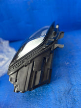 Laden Sie das Bild in den Galerie-Viewer, Frontscheinwerfer Audi A4 8W0941012 Rechts Scheinwerfer Headlight SCH8271152724ff