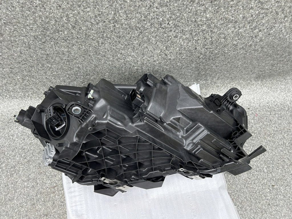 Frontscheinwerfer Skoda Octavia IV 5E4941009 Full LED Links Headlight SCH8986883509zw