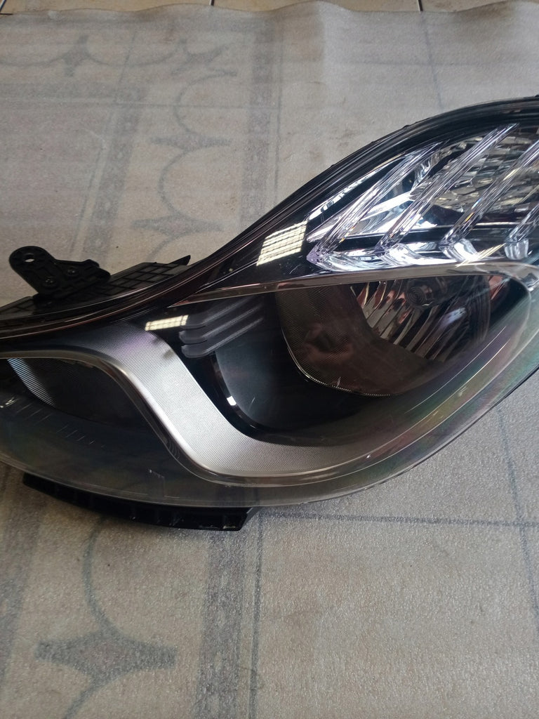 Frontscheinwerfer Hyundai Ix20 92101-1KXXX Links Scheinwerfer Headlight