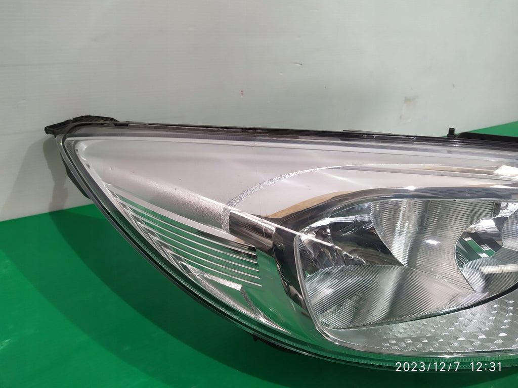 Frontscheinwerfer Ford Focus F1EB-13W029-AE LED Rechts Scheinwerfer Headlight