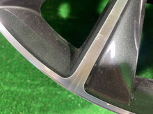 Load image into Gallery viewer, 1x Alufelge 17 Zoll 7.0" 5x112 45ET 5L0601025F Skoda Yeti Rim Wheel FEL3690983754bz