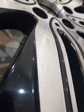 Laden Sie das Bild in den Galerie-Viewer, 3x Alufelge 18 Zoll 7.5&quot; 5x112 A2434011400 Mercedes-Benz Eqa Rim Wheel
