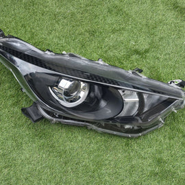 Frontscheinwerfer Toyota IV Yaris Rechts Scheinwerfer Headlight SCH3784096472nq