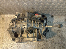 Laden Sie das Bild in den Galerie-Viewer, Getriebe Mercedes-Benz W177 K7B300 700422 7003702000 Automatikgetriebe