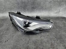 Load image into Gallery viewer, Frontscheinwerfer Audi A1 8X0941006 Xenon Rechts Scheinwerfer Headlight