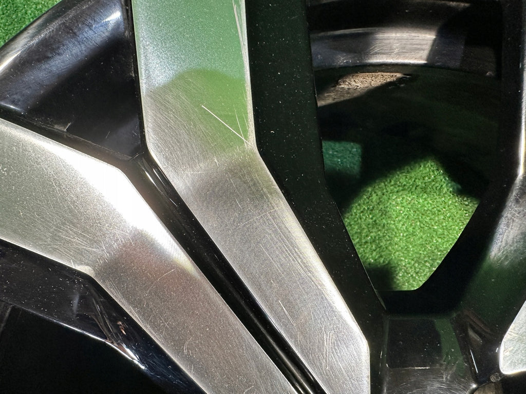 1x Alufelge 19 Zoll 6.5" 4x100 45ET 403004026R Dacia Sandero III 1 Stepway