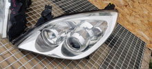 Laden Sie das Bild in den Galerie-Viewer, Frontscheinwerfer Opel Vectra C Ein Stück (Rechts oder Links) Headlight SCH6916318786wh