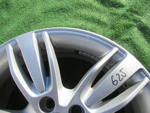 Laden Sie das Bild in den Galerie-Viewer, 1x Alufelge 17 Zoll 6.5" 5x112 33ET Glanz Silber 8U0601025 Audi Q3 Rim Wheel FEL7868848412pq