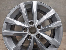 Load image into Gallery viewer, 1x Alufelge 16 Zoll 6.5" 5x112 48ET Glanz Silber 5TA601025 VW Touran Rim Wheel FEL8905228640ht