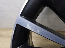 Laden Sie das Bild in den Galerie-Viewer, 1x Alufelge 18 Zoll 7.0&quot; 5x112 43ET Glanz Silber 565601025 Skoda Kodiaq