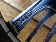 Laden Sie das Bild in den Galerie-Viewer, 1x Alufelge 18 Zoll 7.5&quot; 5x108 50ET LV4J-1007-A1A Ford Kuga Rim Wheel