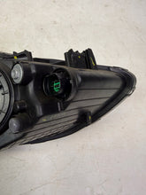 Laden Sie das Bild in den Galerie-Viewer, Frontscheinwerfer Hyundai I30 92101A6020 Links Scheinwerfer Headlight SCH1941209397hr