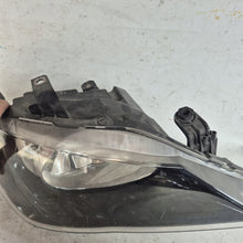 Laden Sie das Bild in den Galerie-Viewer, Frontscheinwerfer Seat Ibiza IV 6J1941022E Rechts Scheinwerfer Headlight SCH3093892905mo