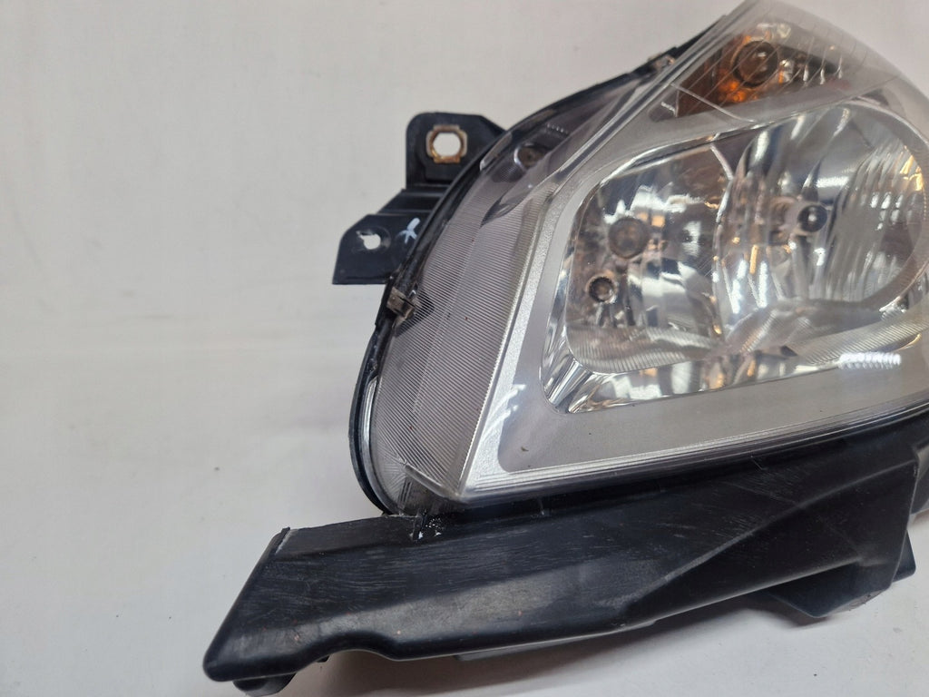 Frontscheinwerfer Renault Clio III 8200244889 Links Scheinwerfer Headlight SCH9020596953qz