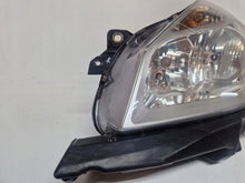 Laden Sie das Bild in den Galerie-Viewer, Frontscheinwerfer Renault Clio III 8200244889 Links Scheinwerfer Headlight SCH9020596953qz
