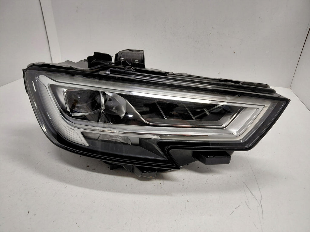 Frontscheinwerfer Audi A3 8V0941036 Rechts Scheinwerfer Headlight SCH4929351353ur