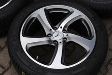 Laden Sie das Bild in den Galerie-Viewer, 4x Alufelge 18 Zoll 8.0" 5x112 43ET Glanz Schwarz A2134013200 Mercedes-Benz W213 FEL3155337267ml