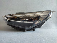 Laden Sie das Bild in den Galerie-Viewer, Frontscheinwerfer Hyundai I30 92101-G4600 G4921-63050 G4921-64030 LED Links