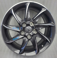 Laden Sie das Bild in den Galerie-Viewer, 1x Alufelge 17 Zoll 7.0" 5x114.3 45ET Glanz Grau PZ406-T067F Toyota Avensis FEL2757963610wq