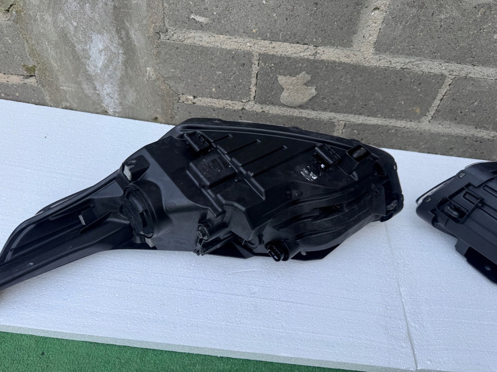 Frontscheinwerfer Kia Ceed Full LED Ein Satz Scheinwerfer Headlight SCH2066835228ei