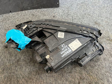 Load image into Gallery viewer, Frontscheinwerfer Mercedes-Benz W213 A2139067506 Links Scheinwerfer Headlight SCH5683853132km