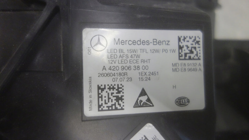 Frontscheinwerfer Mercedes-Benz Citan W420 A4209063800 Links Headlight SCH6083557290ul