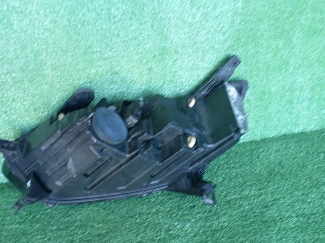 Frontscheinwerfer Dacia Sandero III Logan 260102586 Rechts Headlight