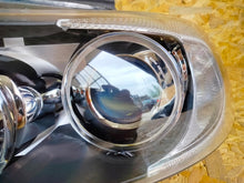 Laden Sie das Bild in den Galerie-Viewer, Frontscheinwerfer BMW E91 E90 6942737 6948180 Xenon Links Scheinwerfer Headlight
