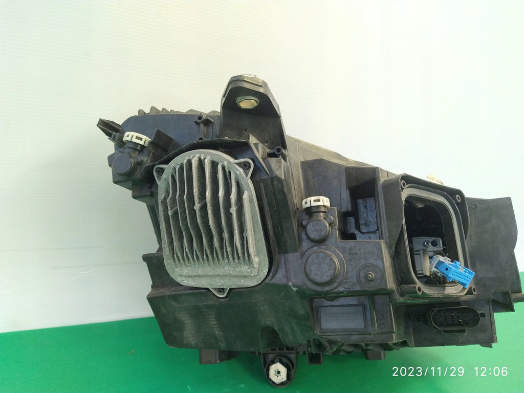 Frontscheinwerfer Mercedes-Benz Glc A2539065701 Ein Stück (Rechts oder Links) SCH9105136606kj