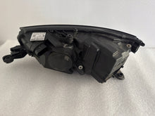 Laden Sie das Bild in den Galerie-Viewer, Frontscheinwerfer Skoda Fabia III 6V1941016F Full LED Rechts Headlight SCH8913313207fn