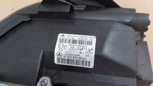 Laden Sie das Bild in den Galerie-Viewer, Frontscheinwerfer Mercedes-Benz W245 W169 A1698208361 A1698209826 Xenon Links SCH1776851994jj