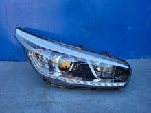 Laden Sie das Bild in den Galerie-Viewer, Frontscheinwerfer Kia Ceed 92101-A2260 LED Rechts Scheinwerfer Headlight
