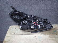 Load image into Gallery viewer, Frontscheinwerfer Toyota Yaris Links Scheinwerfer Headlight