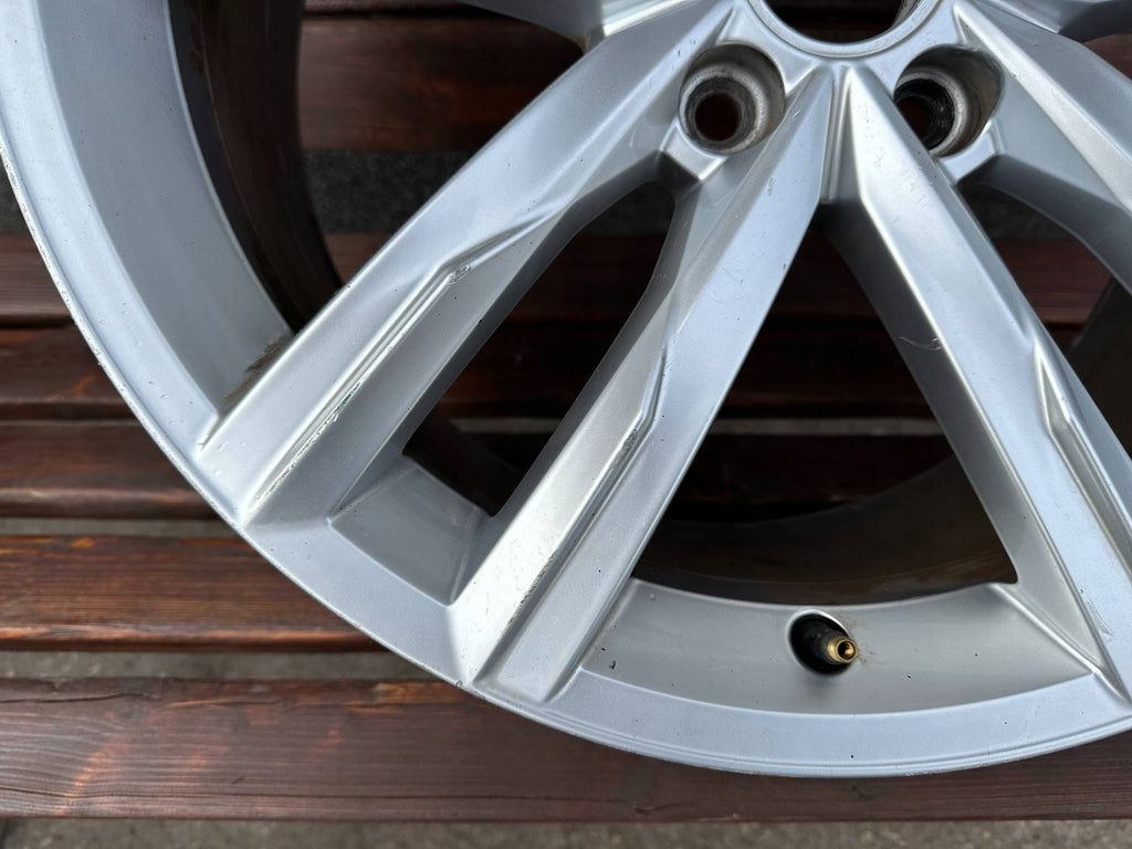 1x Alufelge 18 Zoll 8.0" 5x112 44ET Glanz Silber 3G0601025H VW Passat B8 FEL7844859802th