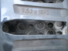 Laden Sie das Bild in den Galerie-Viewer, 1x Alufelge 18 Zoll 7.5&quot; 5x114.3 55ET 52910-J7500 Kia Ceed Rim Wheel