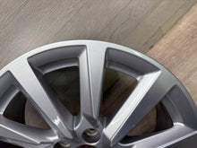 Load image into Gallery viewer, 1x Alufelge 16 Zoll 6.5" 5x100 40ET Glanz Silber 82A601025C Audi A1 Rim Wheel FEL7634148834lh