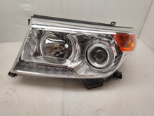 Laden Sie das Bild in den Galerie-Viewer, Frontscheinwerfer Toyota Land Cruiser 200 LC200 Xenon Links Headlight SCH1900364740fs