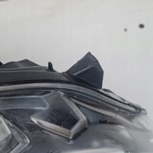 Laden Sie das Bild in den Galerie-Viewer, Frontscheinwerfer BMW 2 F22 F87 F23 90154290 7493644-04 Rechts Headlight